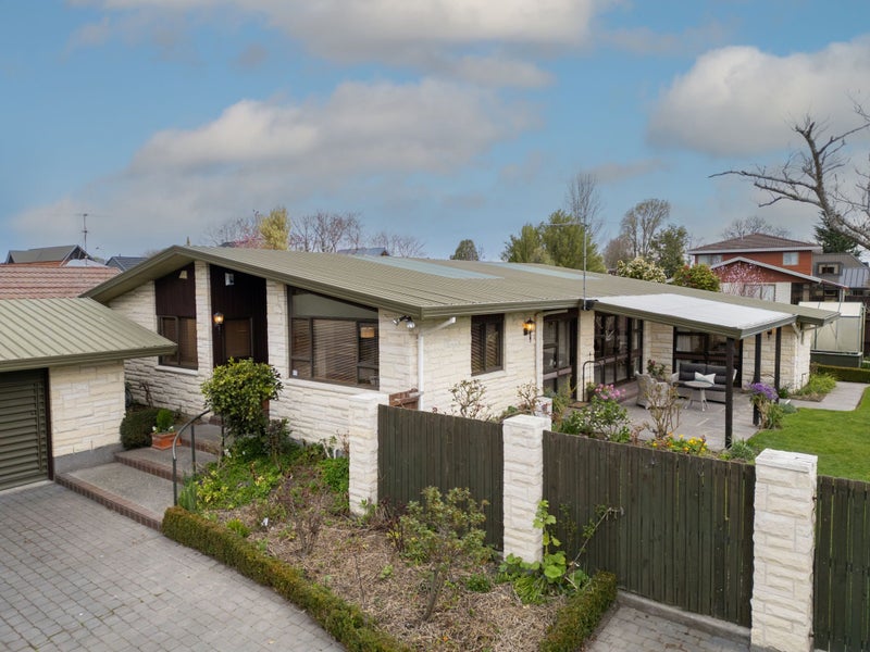 30 Kingham Place, Avonhead, Christchurch - Carousel 29