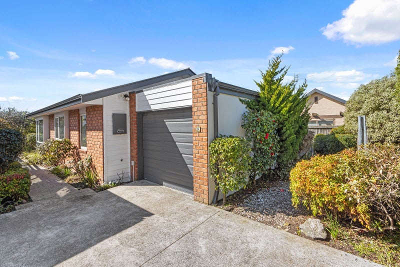 8/26 Meadow Street, Papanui, Christchurch - Carousel 1