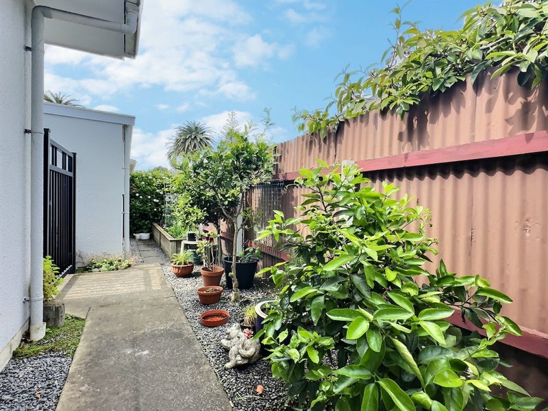 2/191 Kennedy Road, Marewa, Napier - Carousel 13