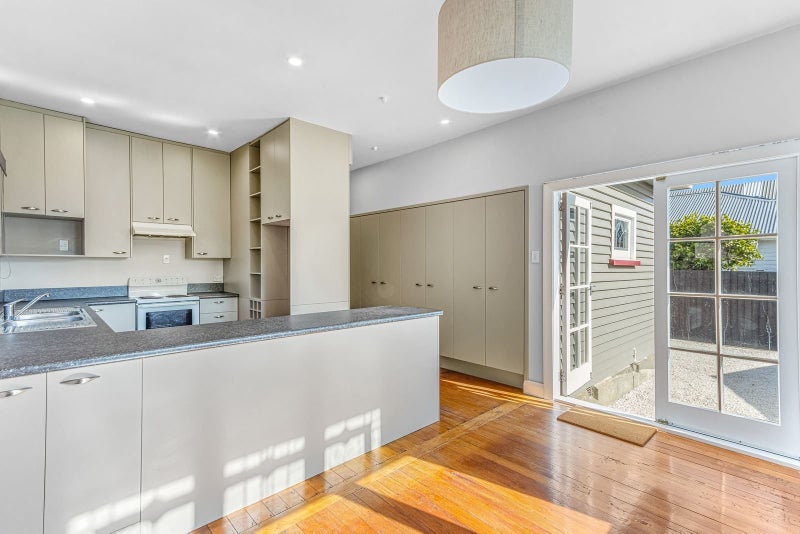 42 Windermere Road, Papanui, Christchurch - Carousel 2