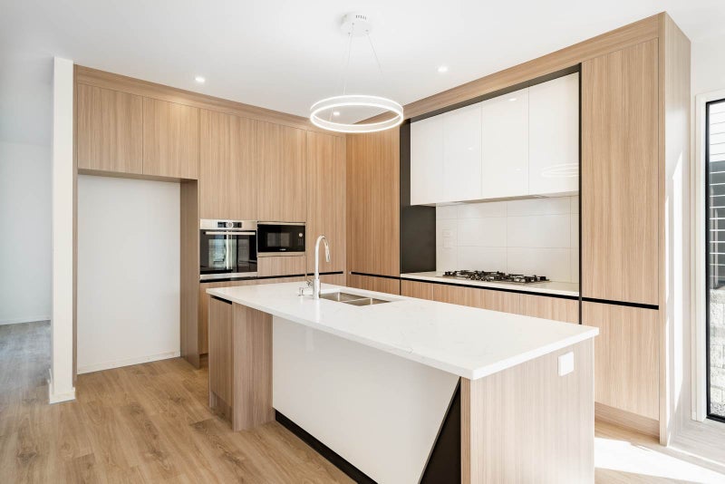 60 Rush Creek Drive, Westgate, Auckland - Carousel 2