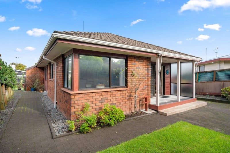 1A Winwood Way, Judea, Tauranga - Carousel 2