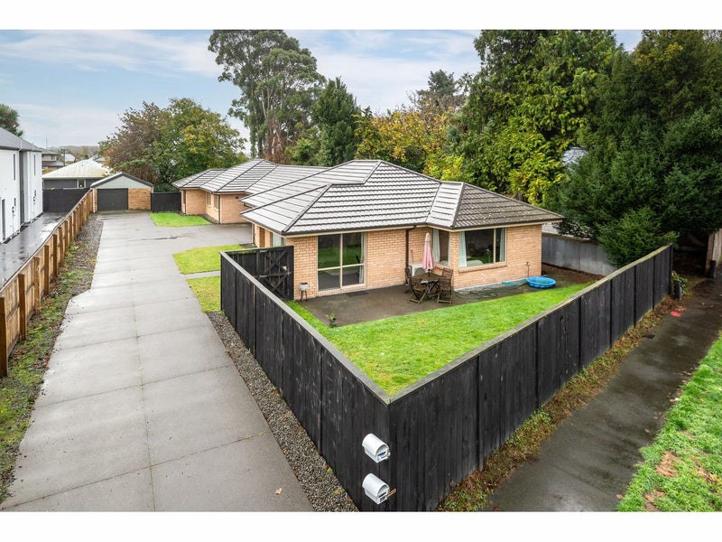 1/31 Swanns Road, Richmond, Christchurch - Carousel 15