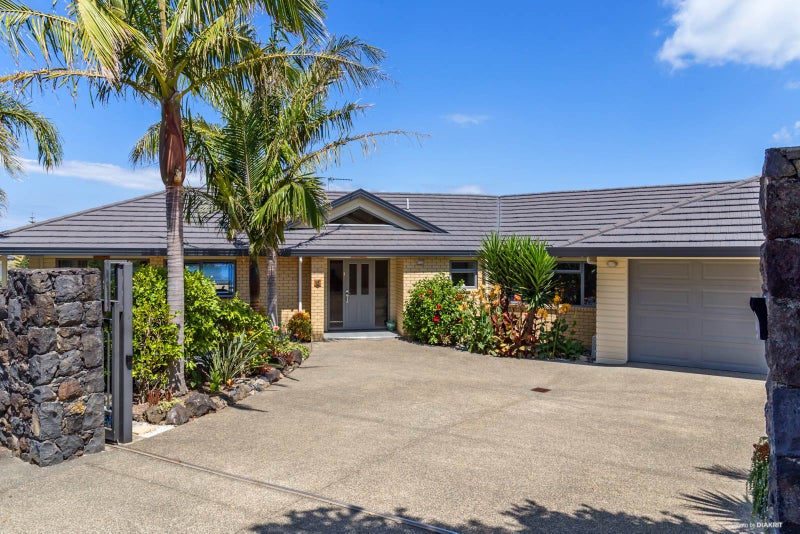 2 Double Bay Place, Army Bay, Whangaparaoa - Carousel 2
