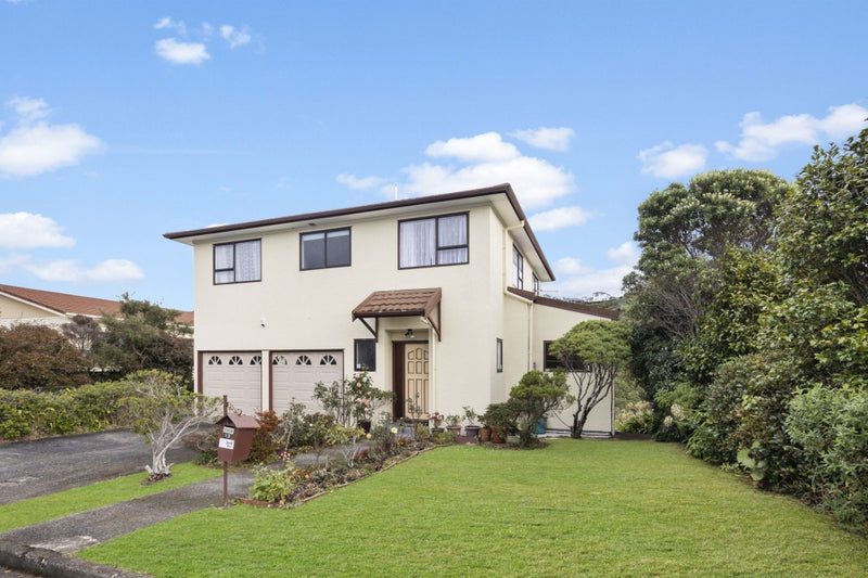 13 Colorado Grove, Brooklyn, Wellington - Carousel 1