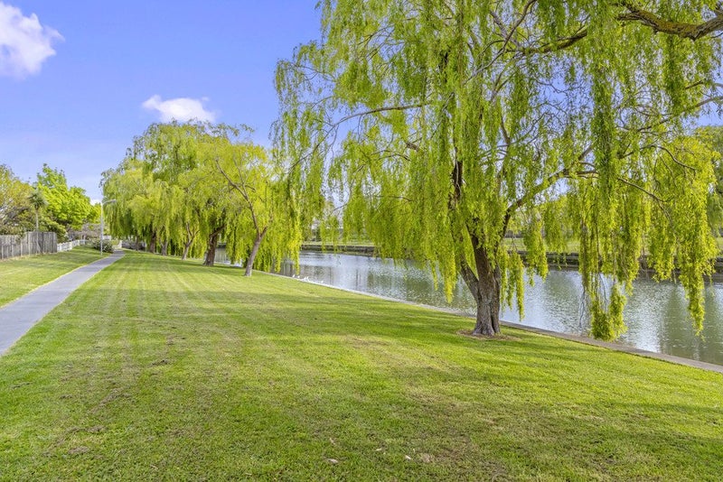 1/4 Lane Street, Woolston, Christchurch - Carousel 16