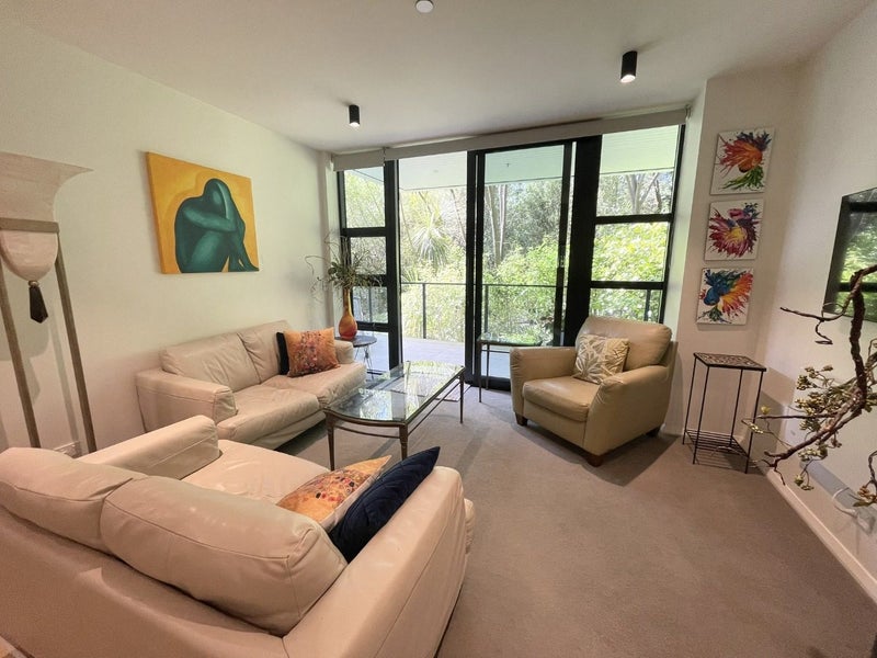 209/8 Kingsland Terrace, Kingsland, Auckland - Carousel 2