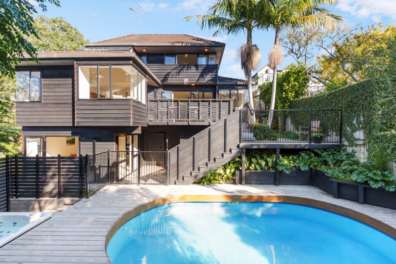 32A Codrington crescent, Mission Bay, Auckland - Carousel 1