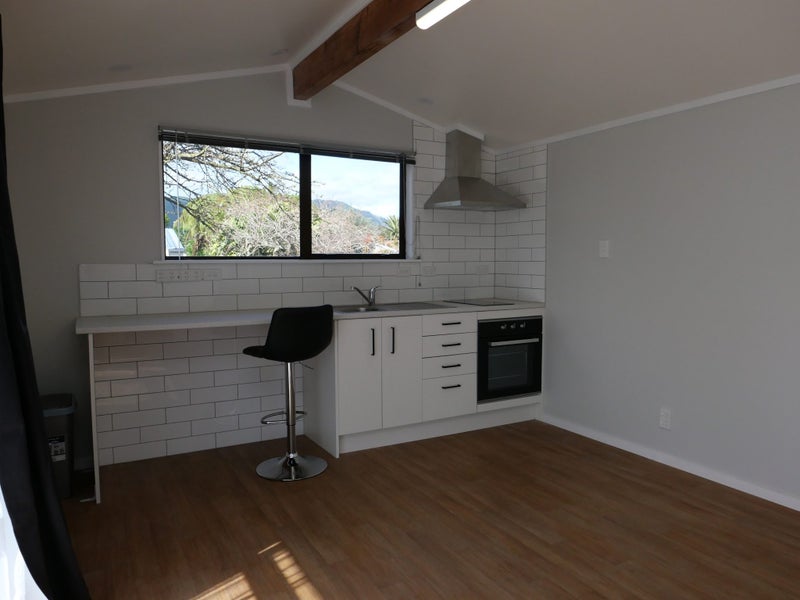 7 Spackman Crescent, Paraparaumu - Carousel 2