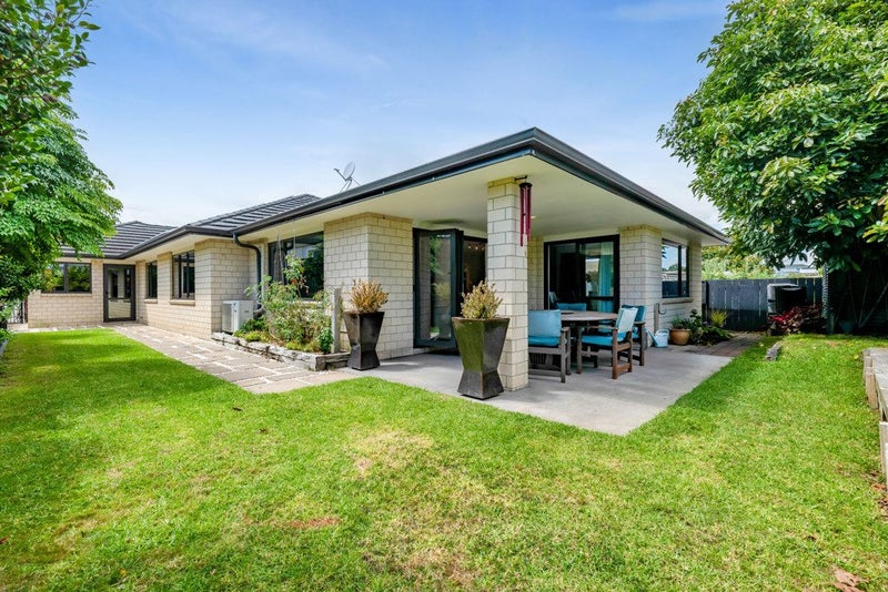 28 Paynters Avenue, Strandon, New Plymouth - Carousel 2