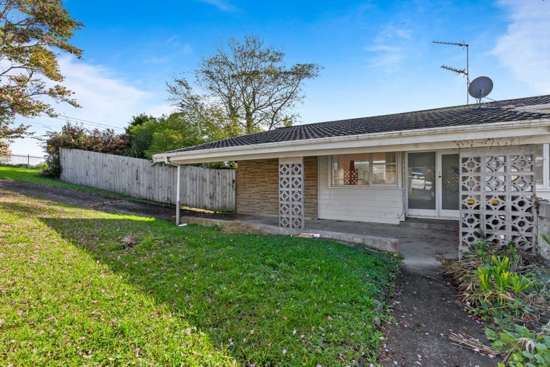 2 Beswick Place, Birkdale, Auckland - Carousel 2