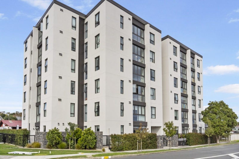 507/82 Jellicoe Road, Panmure, Auckland - Carousel 12