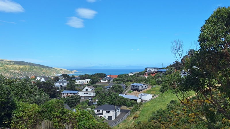 68 Owhiti Street, Titahi Bay, Porirua - Carousel 2