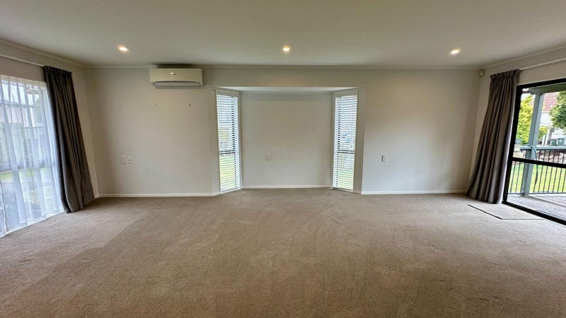 18/20 Radnor Road, Mount Roskill, Auckland - Carousel 2