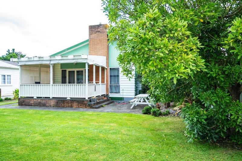 62 Gordon Street, Mangapapa, Gisborne - Carousel 24