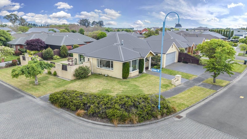 5 Harrys Way, Redwood, Christchurch - Carousel 2