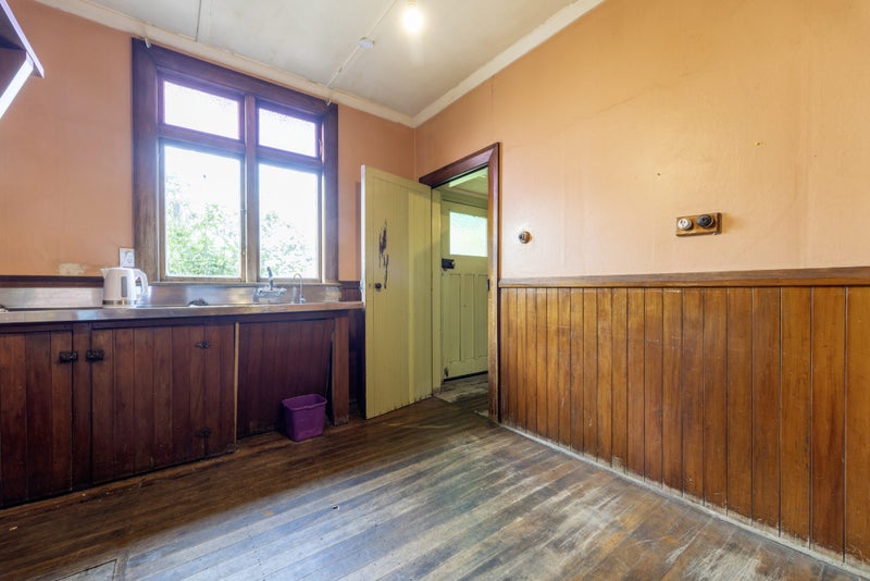 11 Don Street, Oamaru North, Oamaru - Carousel 2