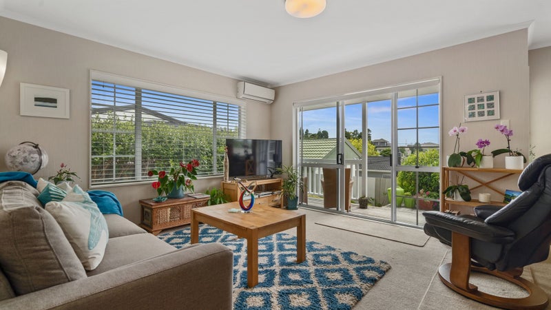 15B Laing Place, Otumoetai, Tauranga - Carousel 1