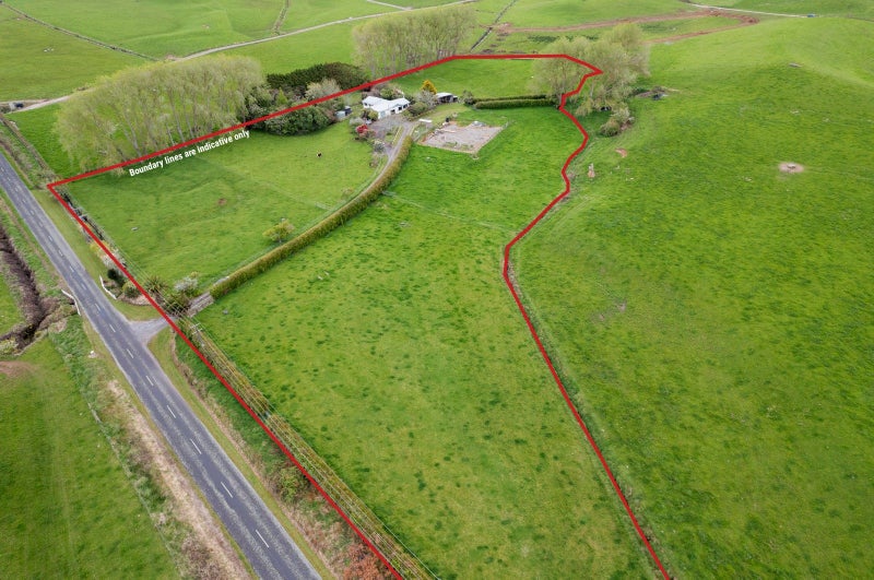 185 Bird Road, Bird Road, Stratford - Carousel 1