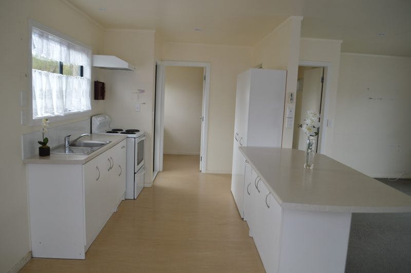 3B Mungavin Avenue, Ranui, Porirua - Carousel 2