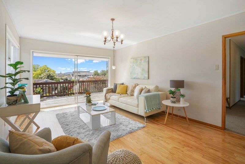 24 Manhattan Heights, Glendene, Auckland - Carousel 2