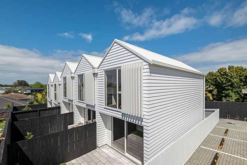 18 Commissariat Road, Mount Wellington, Auckland - Carousel 2