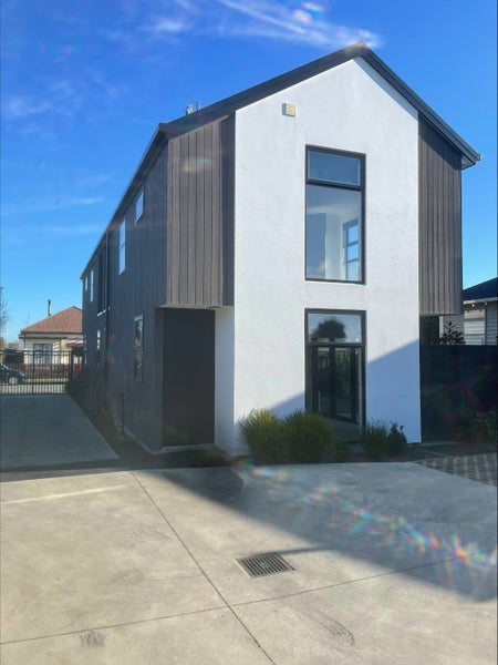 1/96 Barbour Street, Waltham, Christchurch - Carousel 1