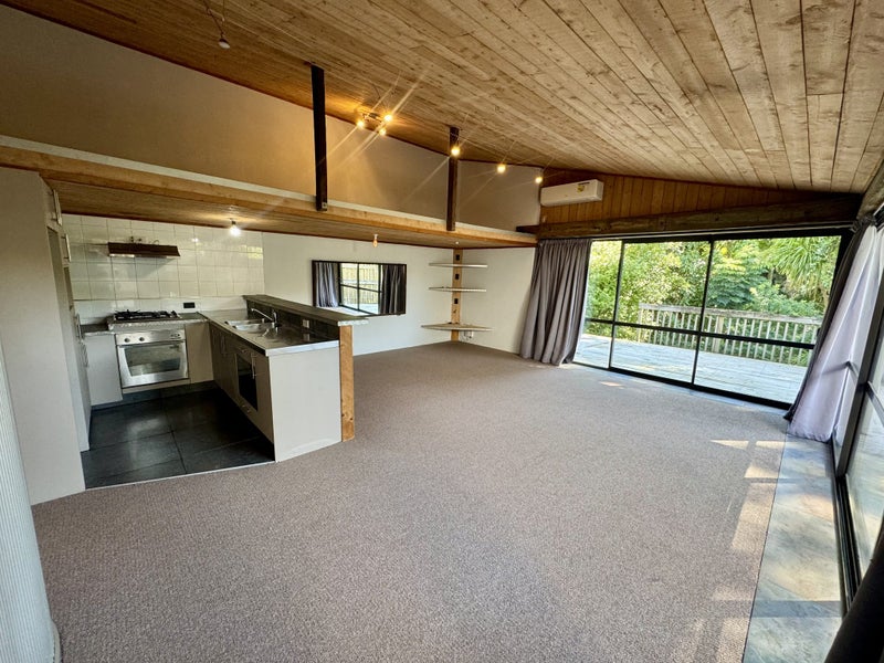 36 Comins Crescent, Mission Bay, Auckland - Carousel 2