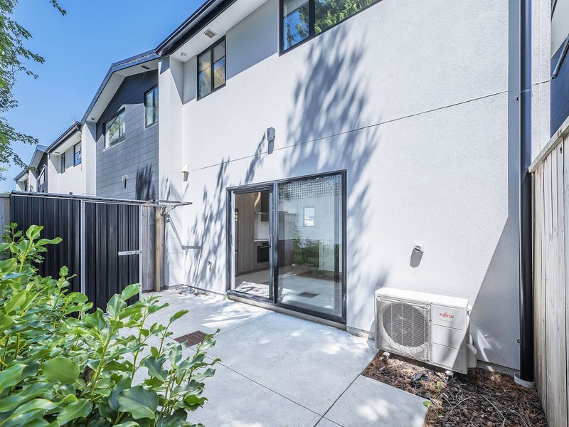 8/307 Madras Street, Christchurch Central, Christchurch - Carousel 1