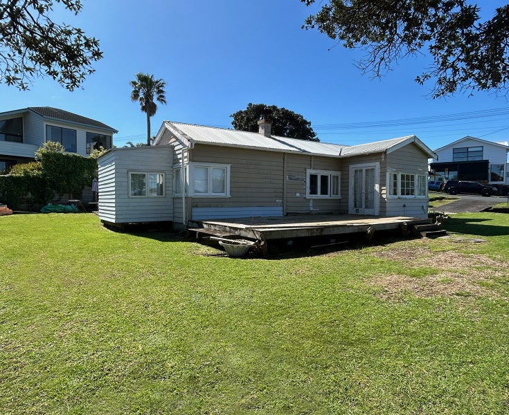 38 Orchard Road, Waiake, Auckland - Carousel 1
