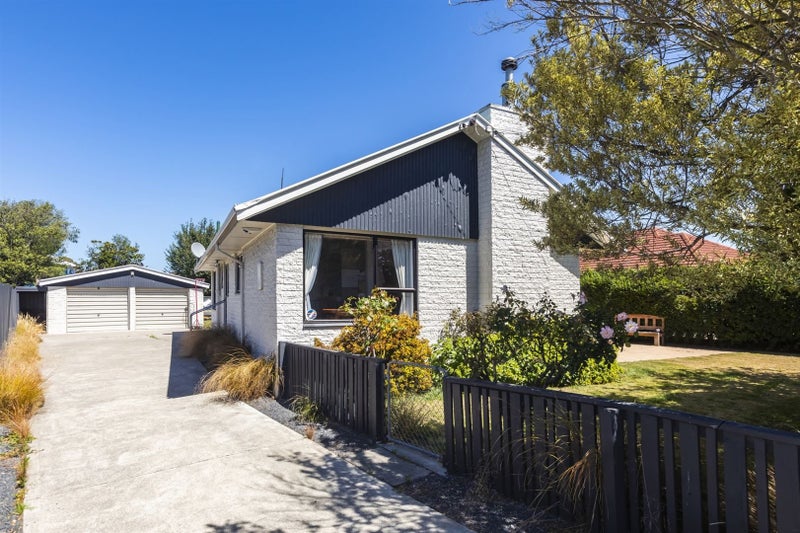 17 Tuckers Road, Redwood, Christchurch - Carousel 2