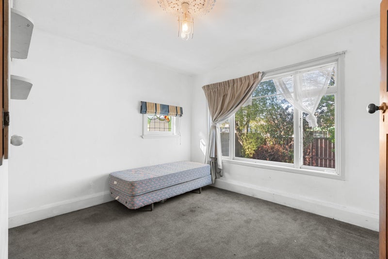 259 Ferry Road, Waltham, Christchurch - Carousel 9