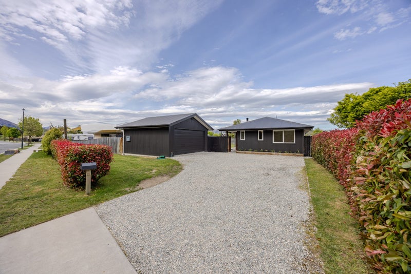 34 Quinnat Street, Albert Town, Wanaka - Carousel 2