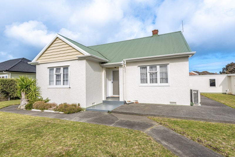 25 Purnell Street, College Estate, Whanganui - Carousel 1