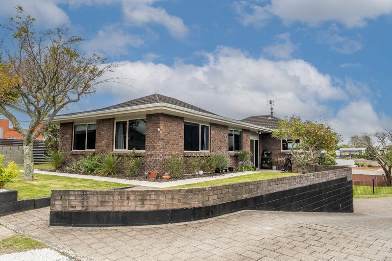 178 Sandwich Road, St Andrews, Hamilton - Carousel 1