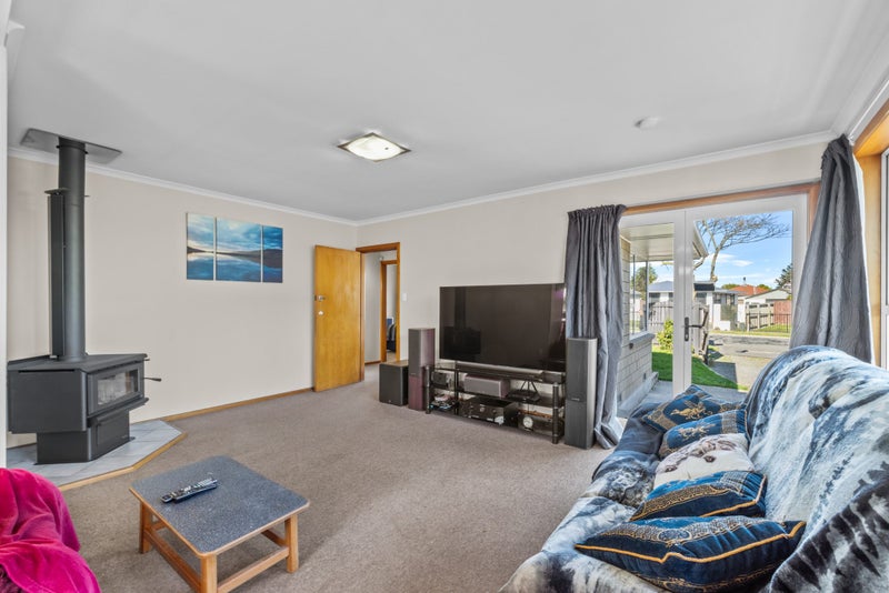4 Royalist Avenue, North New Brighton, Christchurch - Carousel 2