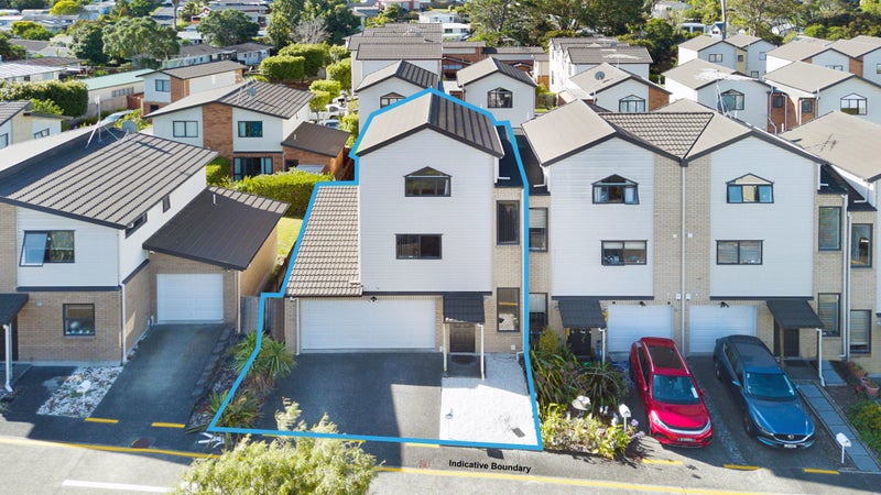 12/172 Mcleod Road, Te Atatu South, Auckland - Carousel 1