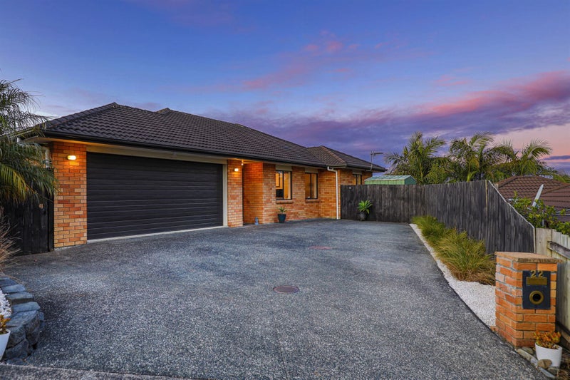 22 Bradnor Meadows Drive, Swanson, Auckland - Carousel 29