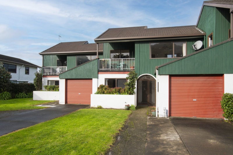 67 Esplanade, Kaiti, Gisborne - Carousel 2