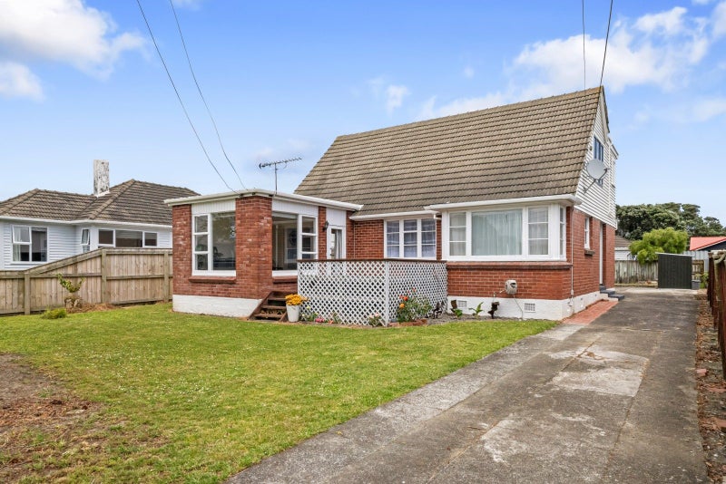 44 Dyer Street, Epuni, Lower Hutt - Carousel 2