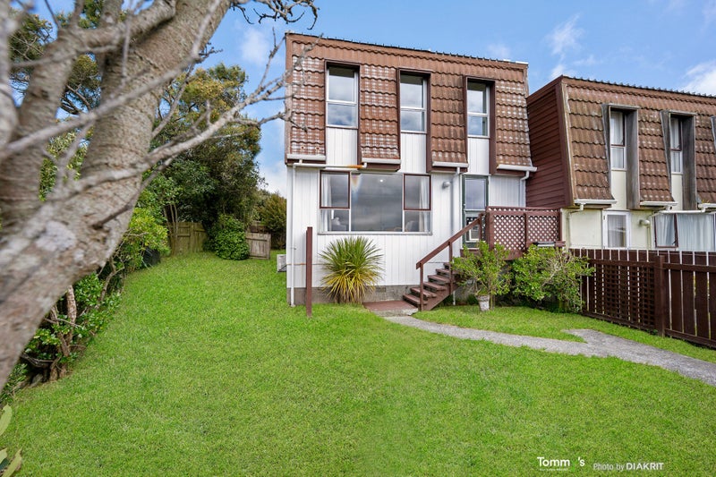 64 Cunliffe Street, Churton Park, Wellington - Carousel 2