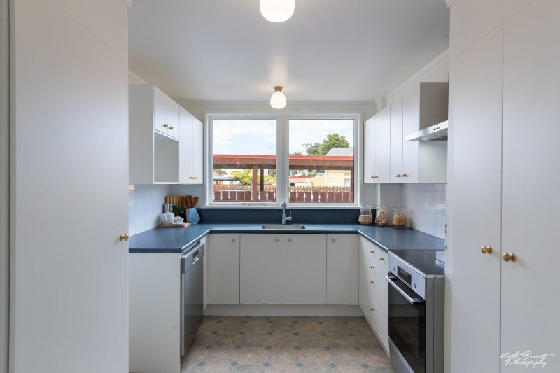 5/3 Bouverie Street, Petone, Lower Hutt - Carousel 2