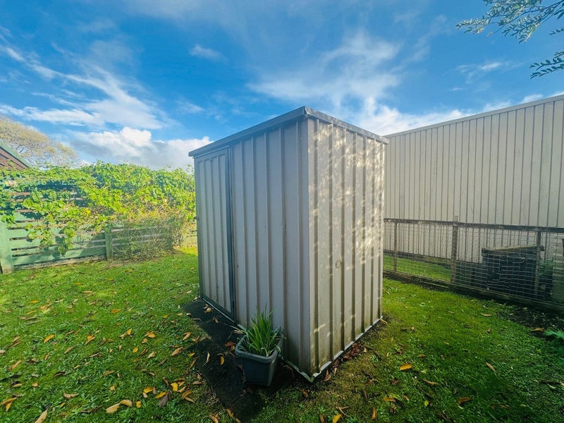 1/3A Julian Place, Westown, New Plymouth - Carousel 2