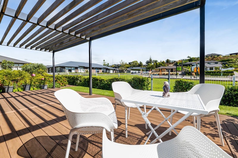 18 Te Arakete Place, Hurworth - Carousel 2