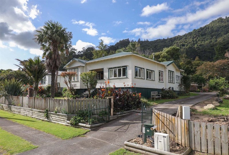 24 Whitaker Street, Te Aroha, Te Aroha - Carousel 1