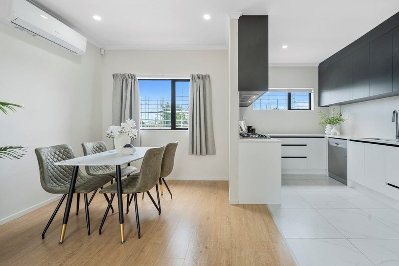 3/26 Binsted Road, New Lynn, Auckland - Carousel 2