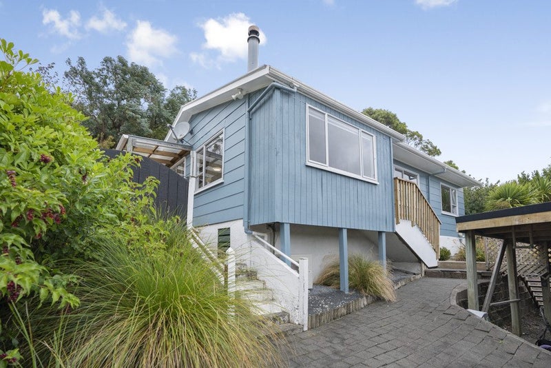 11 Matariki Grove, Wainuiomata, Lower Hutt - Carousel 2
