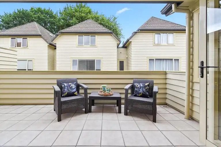 2I Riro Street, Hamilton East, Hamilton - Carousel 12