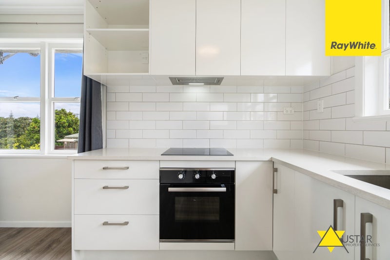 65 Farquhar Road, Glendene, Auckland - Carousel 2