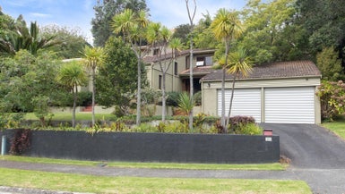 35 Brigantine Drive, Beach Haven, Auckland - Carousel 1